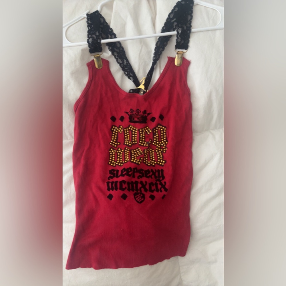 adorable roca wear red tank top!!